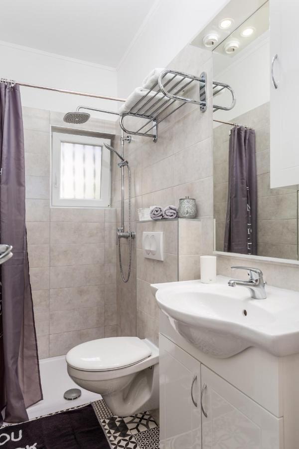 Rosovic J&c Apartment *